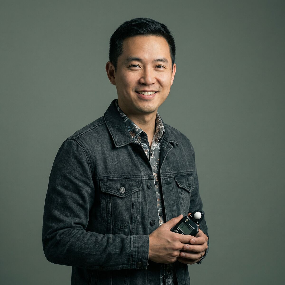 四虎影院首席摄影王子豪